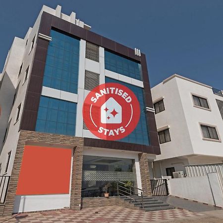 Oyo Flagship 19196 Shree Sai Niladri Residency Shirdi Ngoại thất bức ảnh