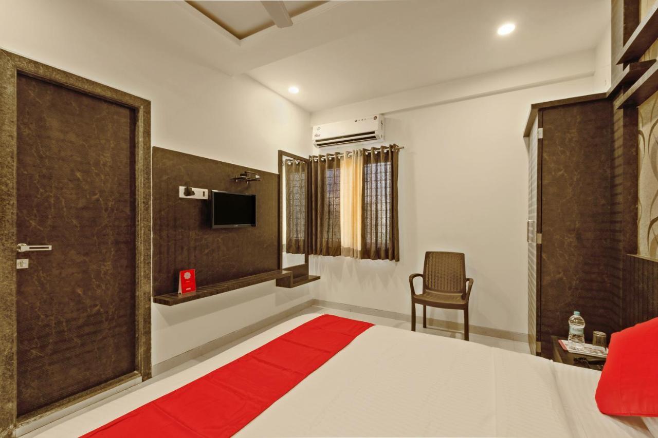 Oyo Flagship 19196 Shree Sai Niladri Residency Shirdi Ngoại thất bức ảnh