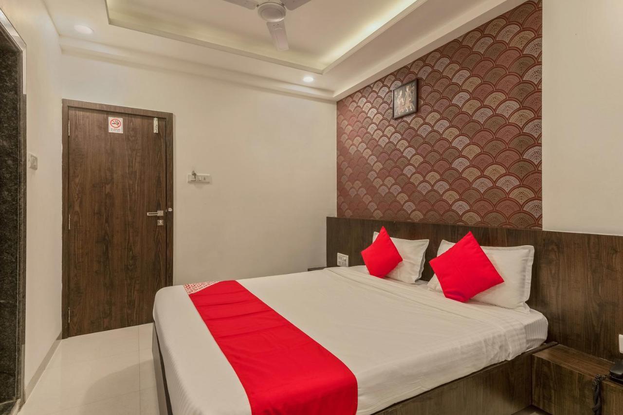 Oyo Flagship 19196 Shree Sai Niladri Residency Shirdi Ngoại thất bức ảnh